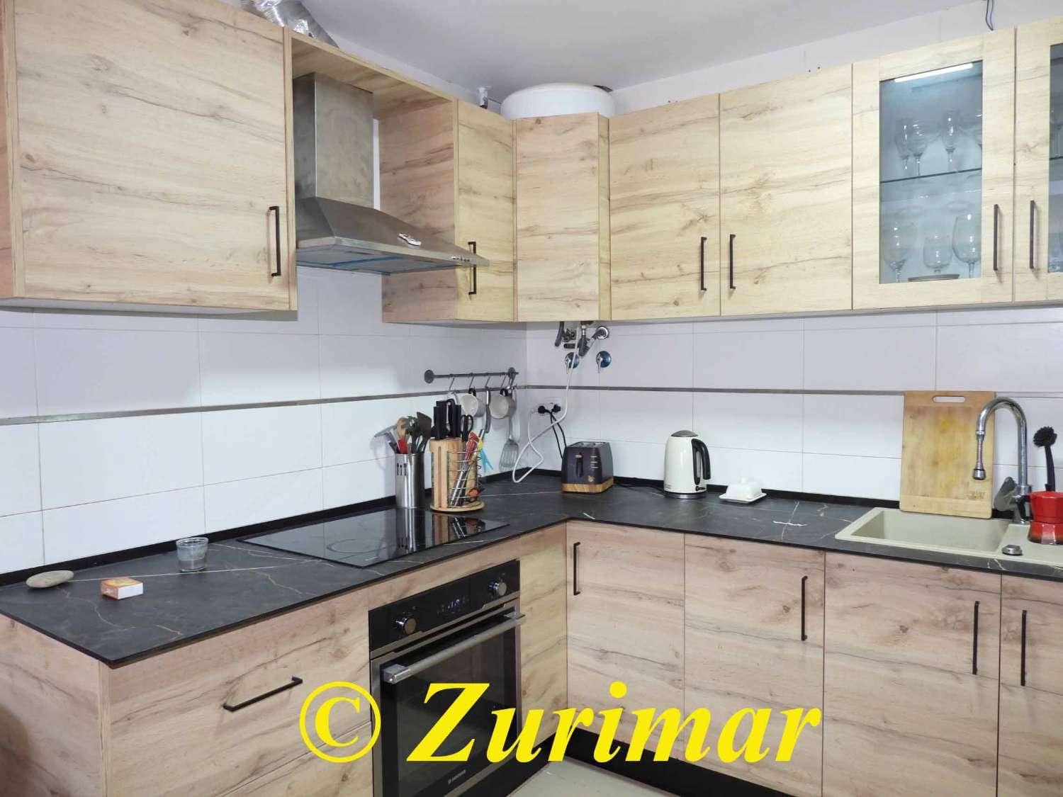 3 Zimmer Apartment zu verkaufen in Roquetas de Mar mit Pool Garage - 250.000 € (Ref: 9727652)