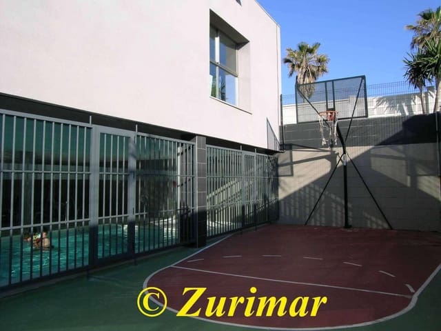 3 Zimmer Apartment zu verkaufen in Roquetas de Mar mit Pool Garage - 250.000 € (Ref: 9727652)