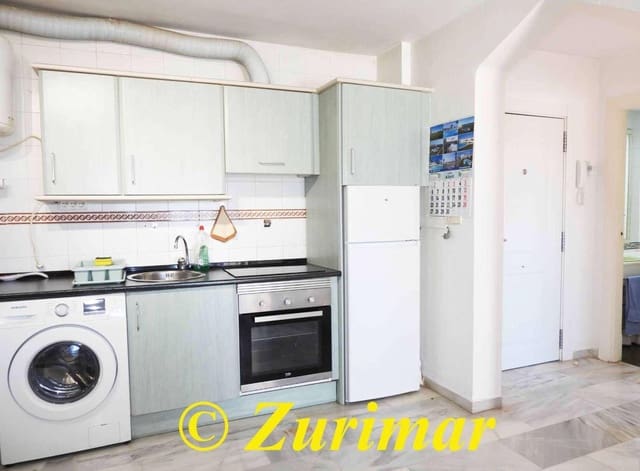 1 chambre Appartement à vendre à Roquetas de Mar avec piscine garage - 142 000 € (Ref: 9770870)