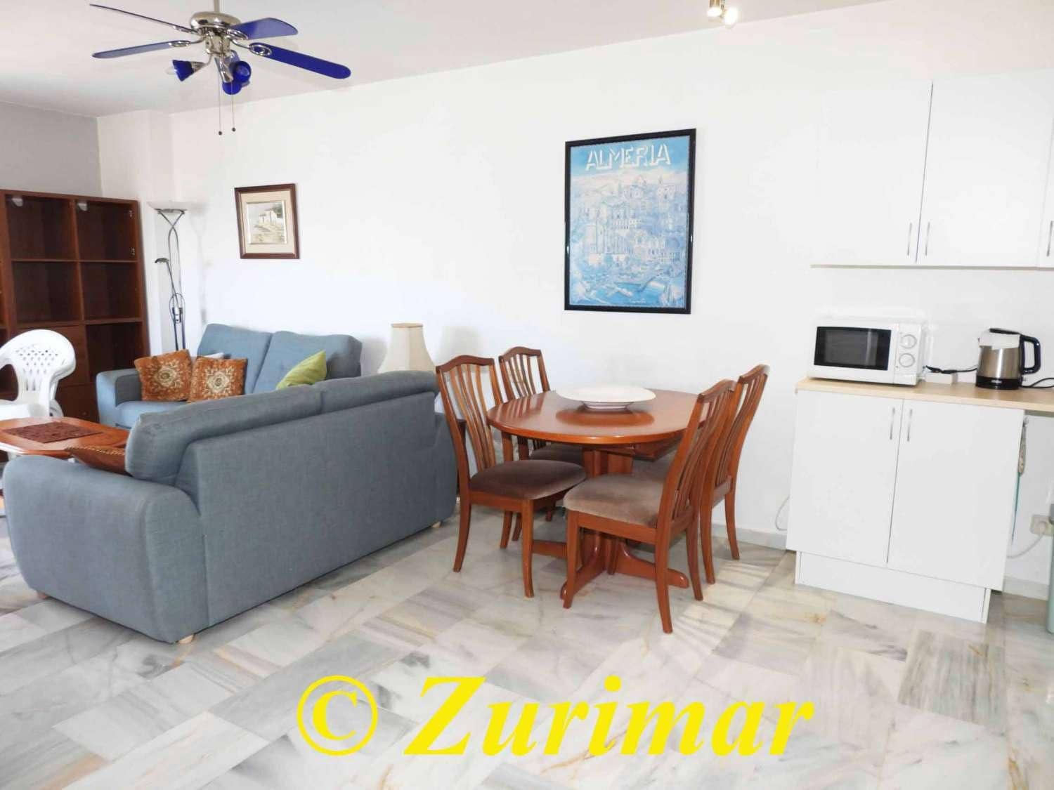 1 slaapkamer Appartement te koop in Roquetas de Mar met zwembad garage - € 135.000 (Ref: 9770870)