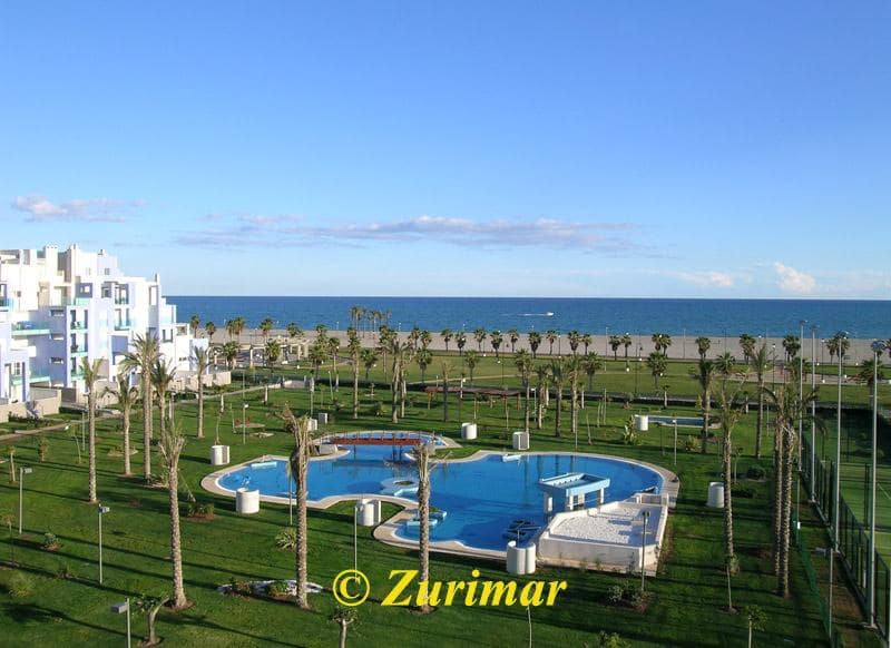 2 bedroom Apartment for sale in Roquetas de Mar with pool - € 215,000 (Ref: 9819514)