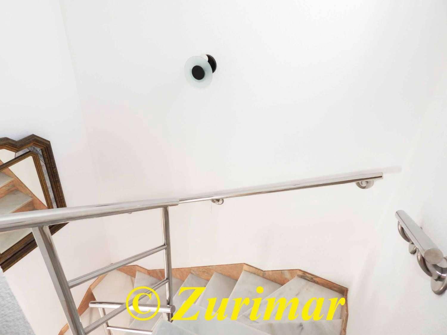 2 bedroom Apartment for sale in Roquetas de Mar with pool - € 250,000 (Ref: 9863704)