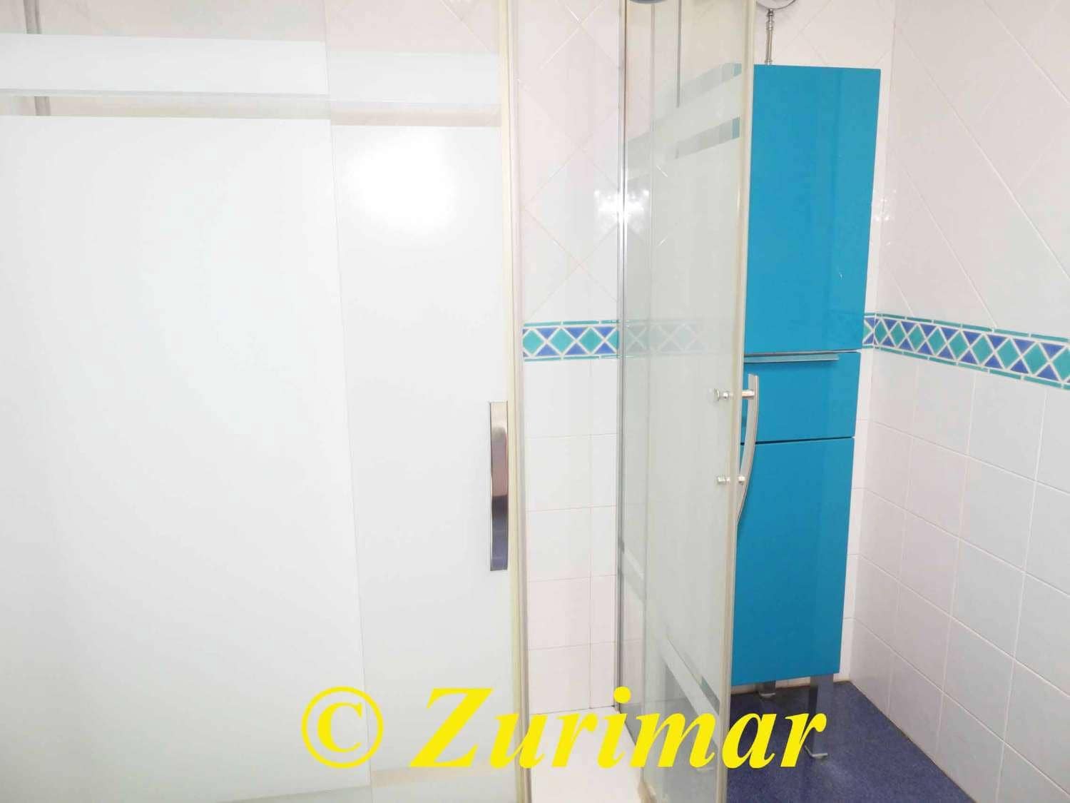 2 bedroom Apartment for sale in Roquetas de Mar with pool - € 250,000 (Ref: 9863704)