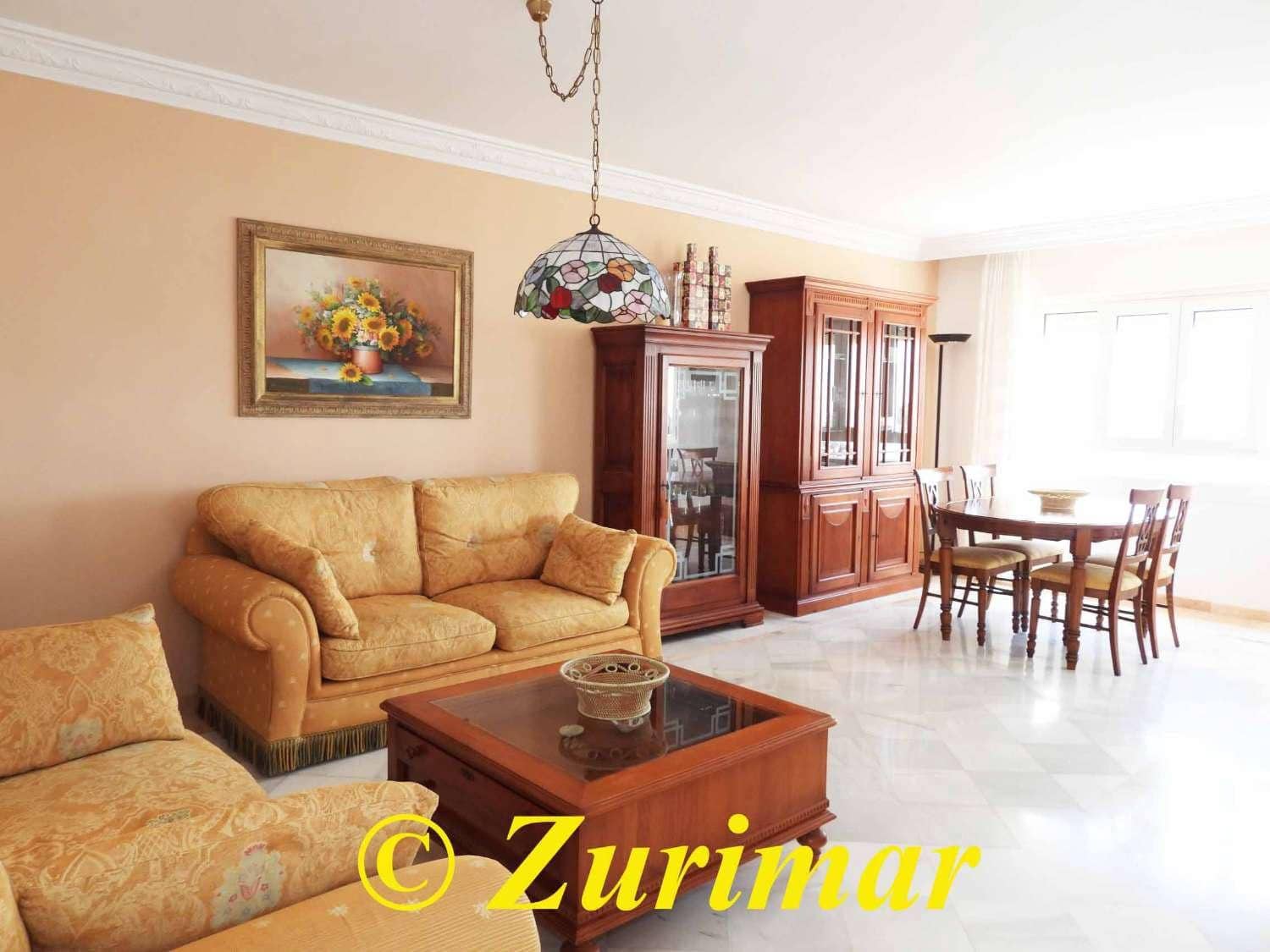 2 bedroom Apartment for sale in Roquetas de Mar with pool - € 250,000 (Ref: 9863704)