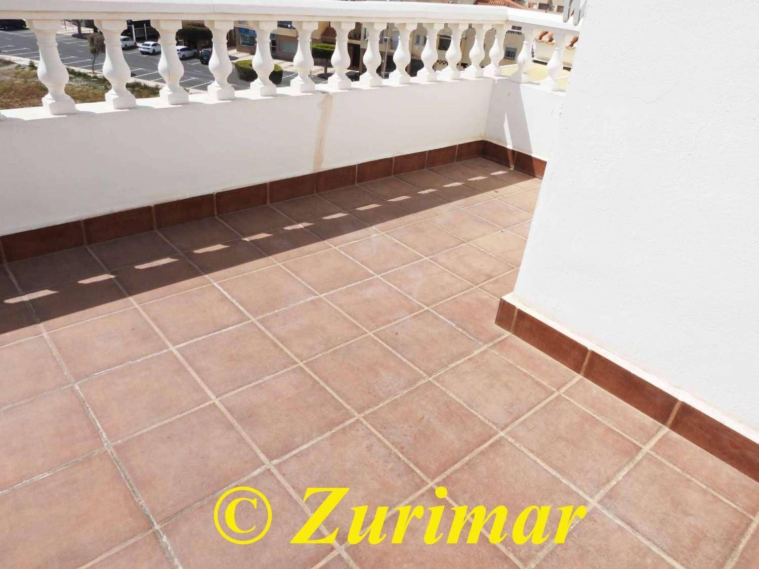 2 bedroom Apartment for sale in Roquetas de Mar with pool - € 250,000 (Ref: 9863704)