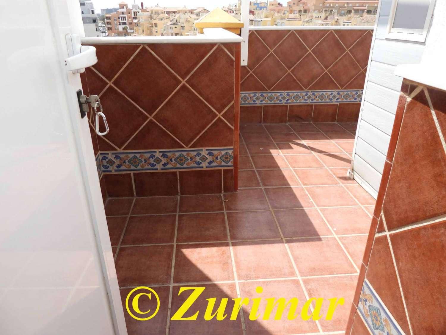 2 bedroom Apartment for sale in Roquetas de Mar with pool - € 250,000 (Ref: 9863704)