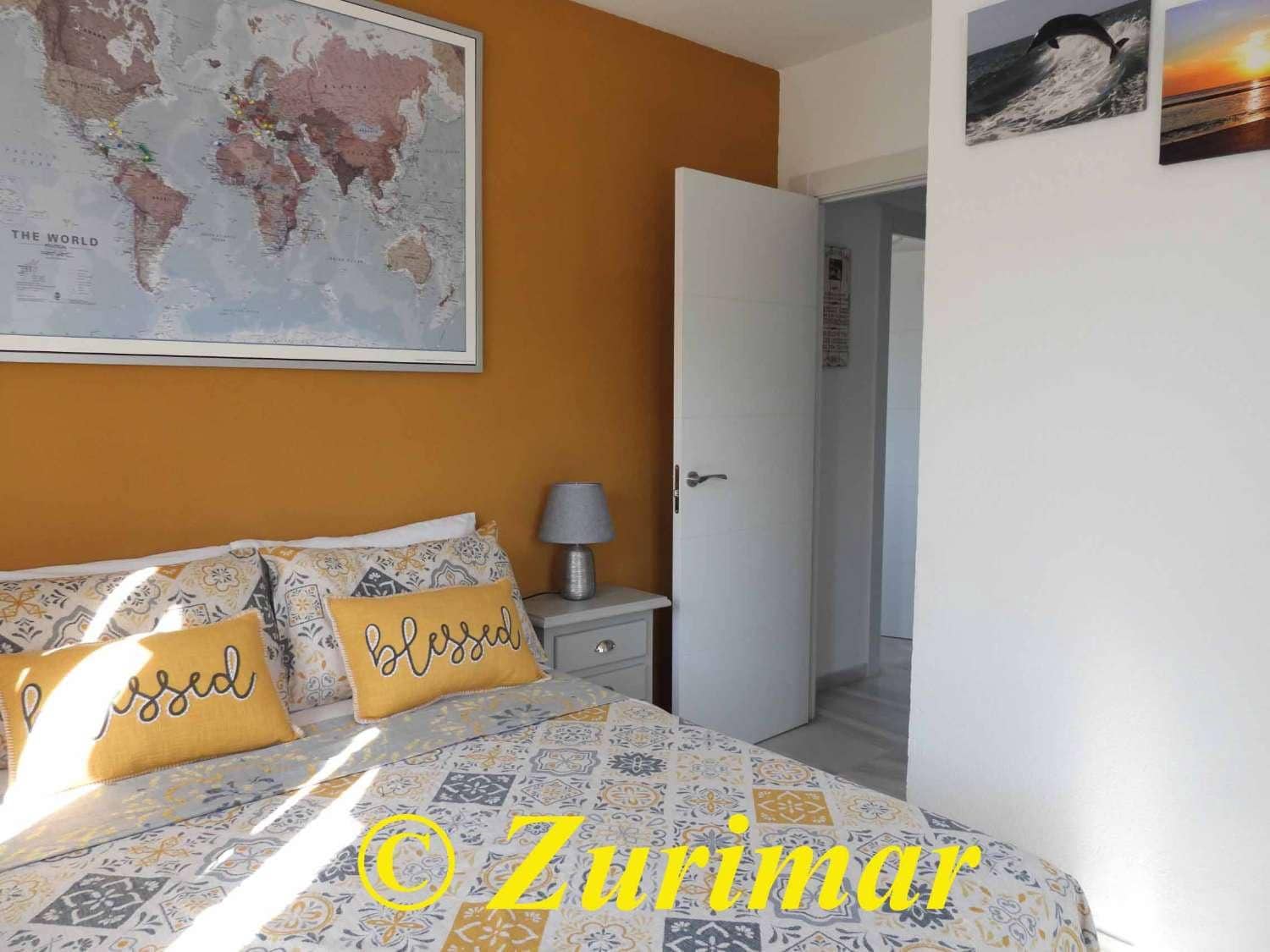 Apartamento de 3 habitaciones en Roquetas de Mar en venta con piscina - 310.000 € (Ref: 9902397)
