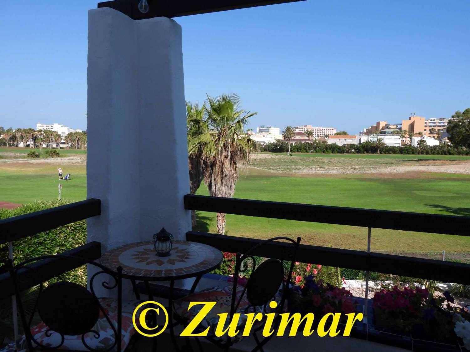 Apartamento de 3 habitaciones en Roquetas de Mar en venta con piscina - 310.000 € (Ref: 9902397)