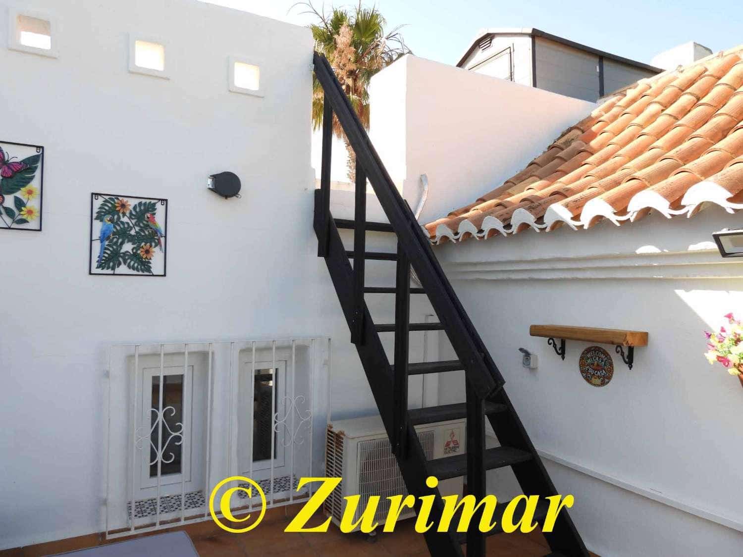 Apartamento de 3 habitaciones en Roquetas de Mar en venta con piscina - 310.000 € (Ref: 9902397)