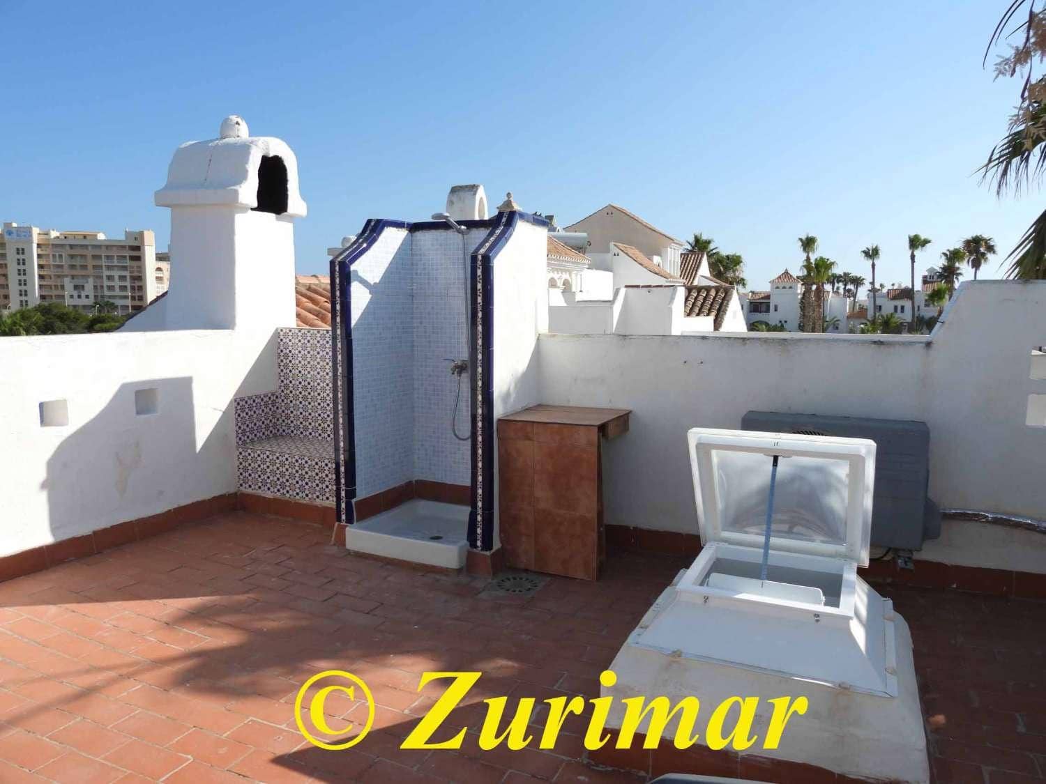 Apartamento de 3 habitaciones en Roquetas de Mar en venta con piscina - 310.000 € (Ref: 9902397)