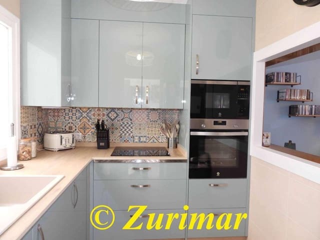 Apartamento de 3 habitaciones en Roquetas de Mar en venta con piscina - 310.000 € (Ref: 9902397)