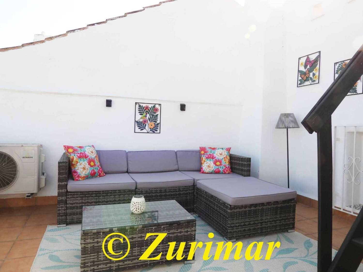 Apartamento de 3 habitaciones en Roquetas de Mar en venta con piscina - 310.000 € (Ref: 9902397)