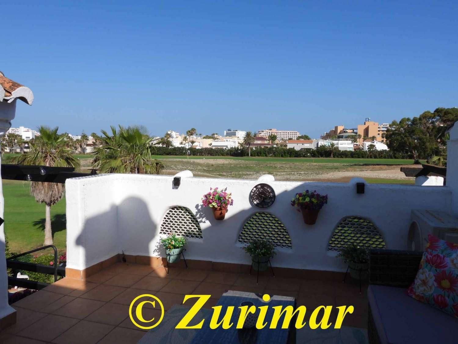 Apartamento de 3 habitaciones en Roquetas de Mar en venta con piscina - 310.000 € (Ref: 9902397)