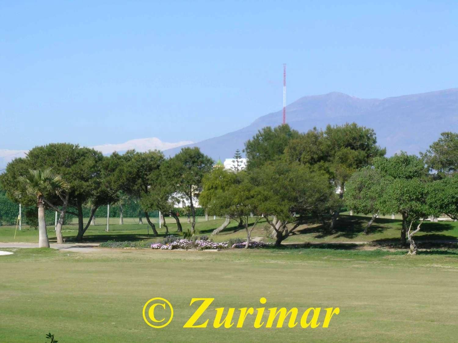 Apartamento de 3 habitaciones en Roquetas de Mar en venta con piscina - 310.000 € (Ref: 9902397)