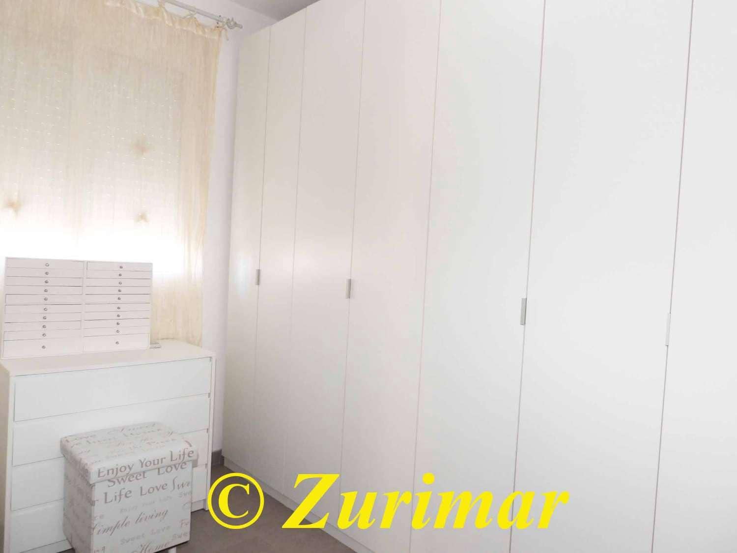 2 sovrum Lägenhet till salu i Roquetas de Mar med garage - 225 000 € (Ref: 9943185)