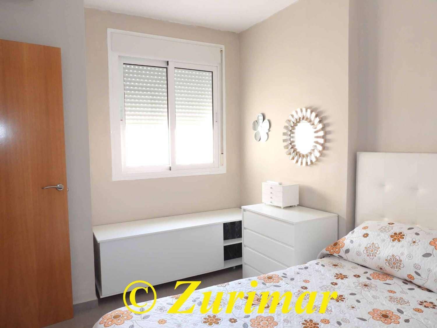 2 sovrum Lägenhet till salu i Roquetas de Mar med garage - 225 000 € (Ref: 9943185)