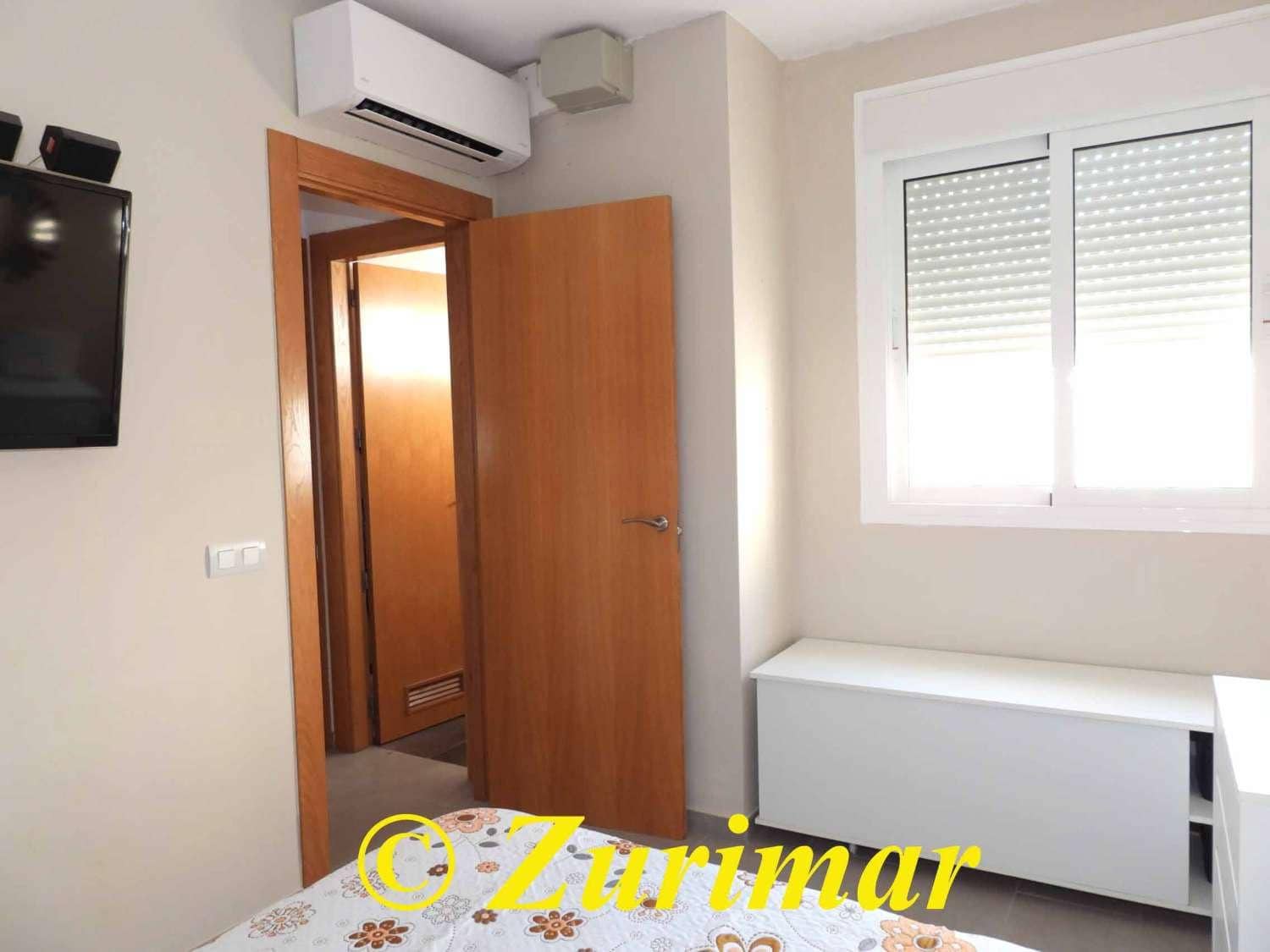 2 sovrum Lägenhet till salu i Roquetas de Mar med garage - 225 000 € (Ref: 9943185)