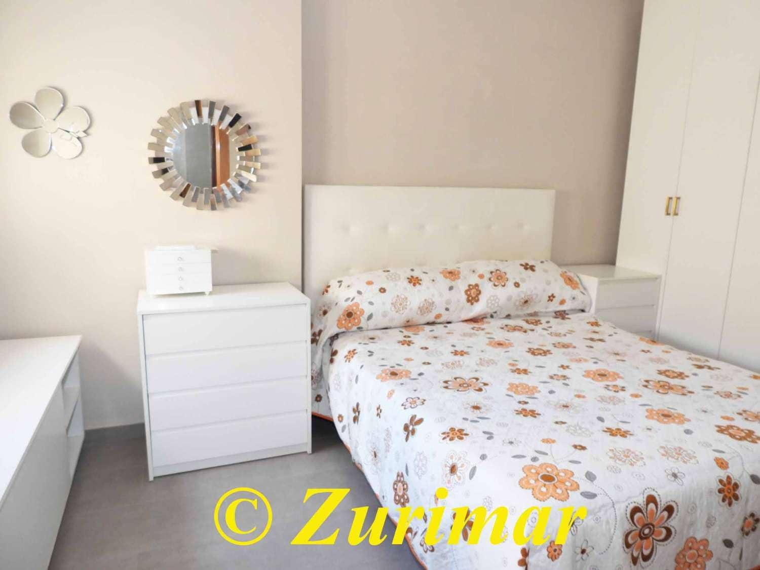 2 sovrum Lägenhet till salu i Roquetas de Mar med garage - 225 000 € (Ref: 9943185)