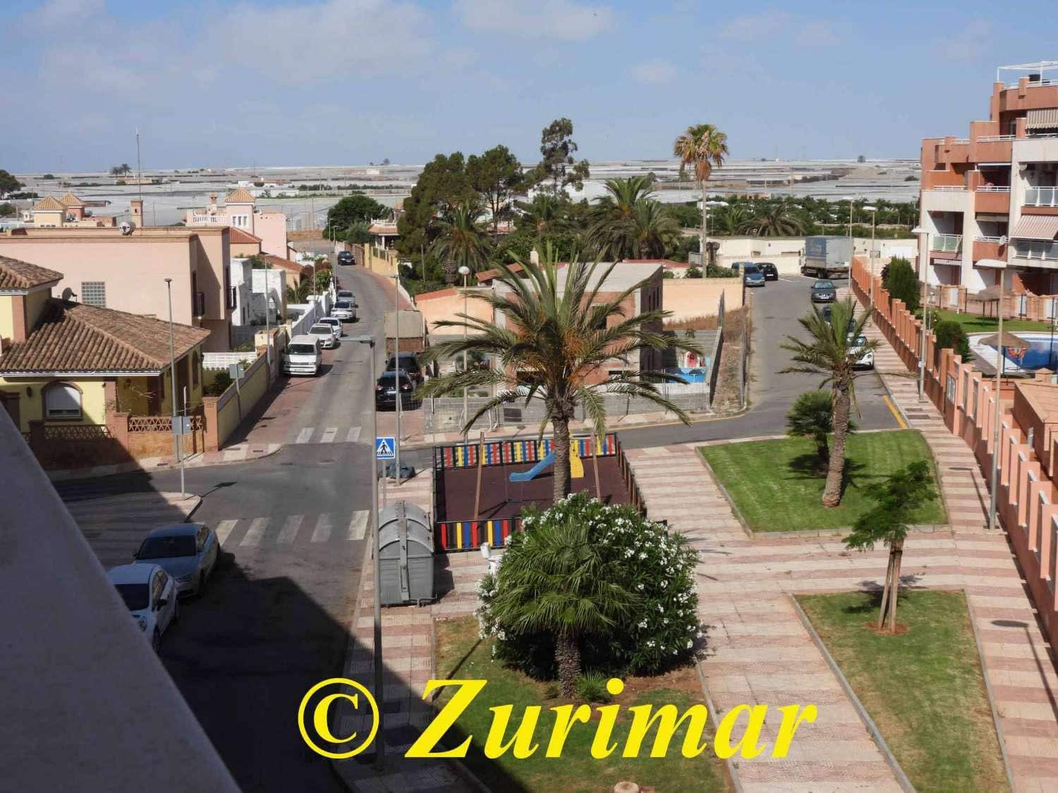 2 sovrum Lägenhet till salu i Roquetas de Mar med garage - 225 000 € (Ref: 9943185)