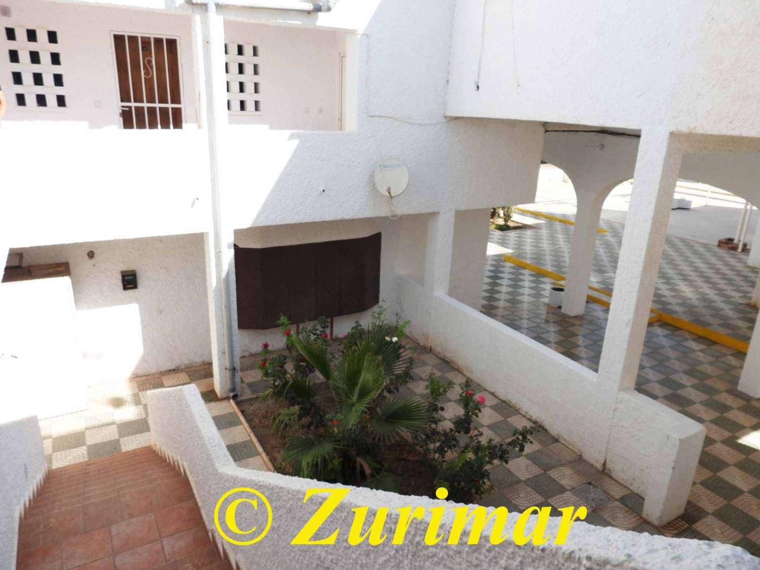 Studio na sprzedaż w Roquetas de Mar - 73 000 € (Ref: 9946914)
