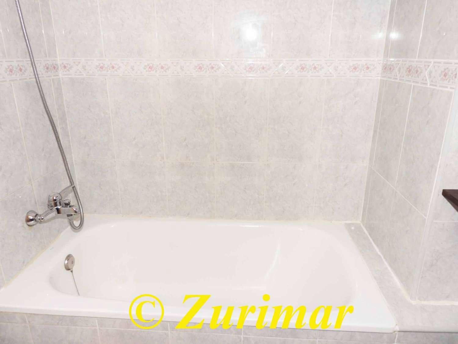 Monolocale in vendita in Roquetas de Mar con piscina - 139.700 € (Rif: 9949081)