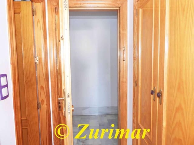 Monolocale in vendita in Roquetas de Mar con piscina - 139.700 € (Rif: 9949081)