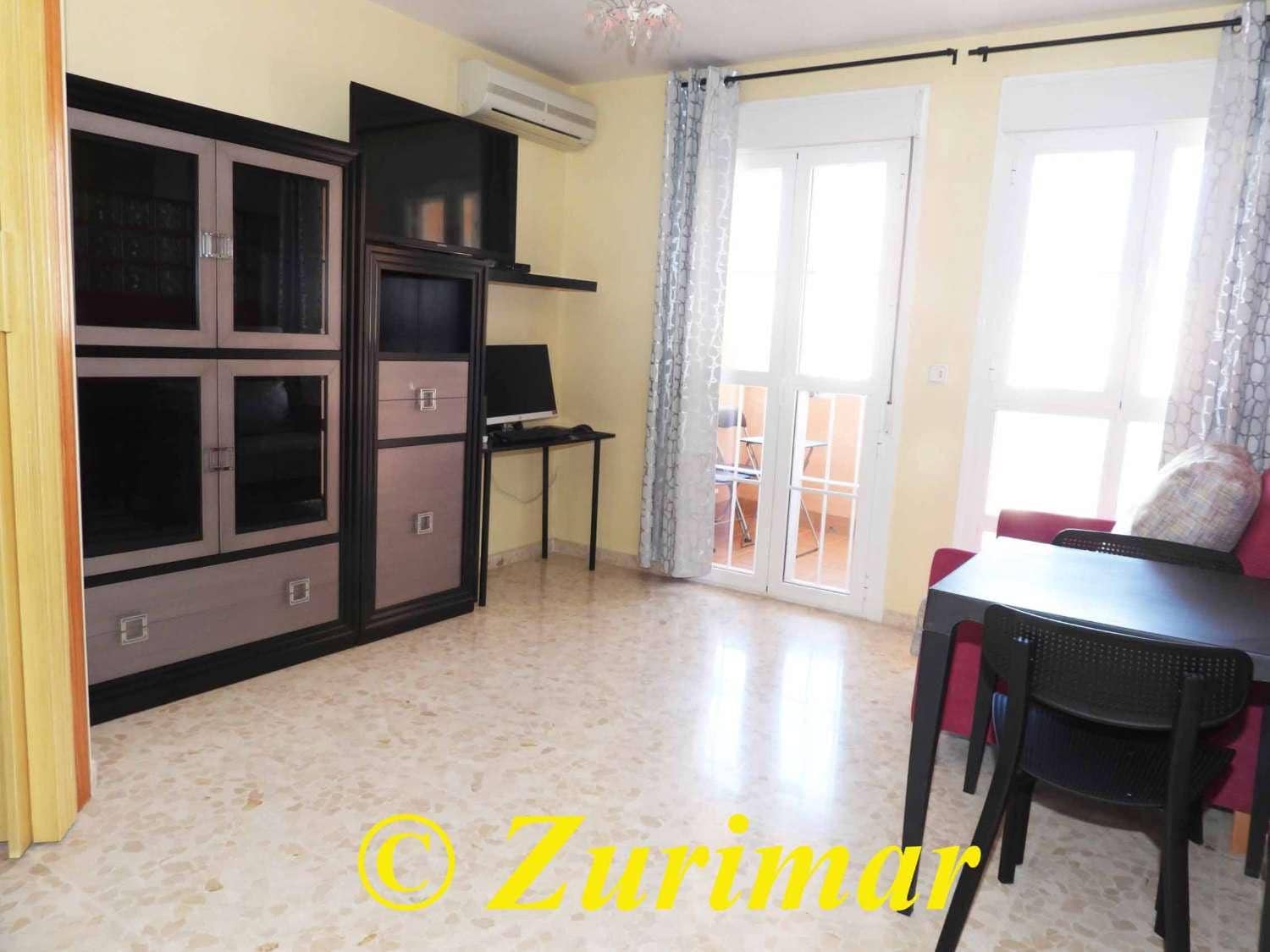 Monolocale in vendita in Roquetas de Mar con piscina - 139.700 € (Rif: 9949081)