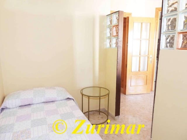 Monolocale in vendita in Roquetas de Mar con piscina - 139.700 € (Rif: 9949081)