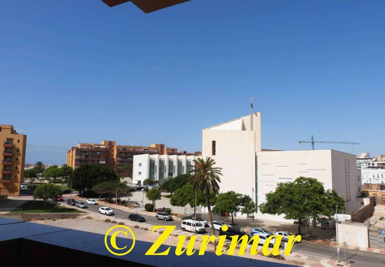 Monolocale in vendita in Roquetas de Mar con piscina - 139.700 € (Rif: 9949081)