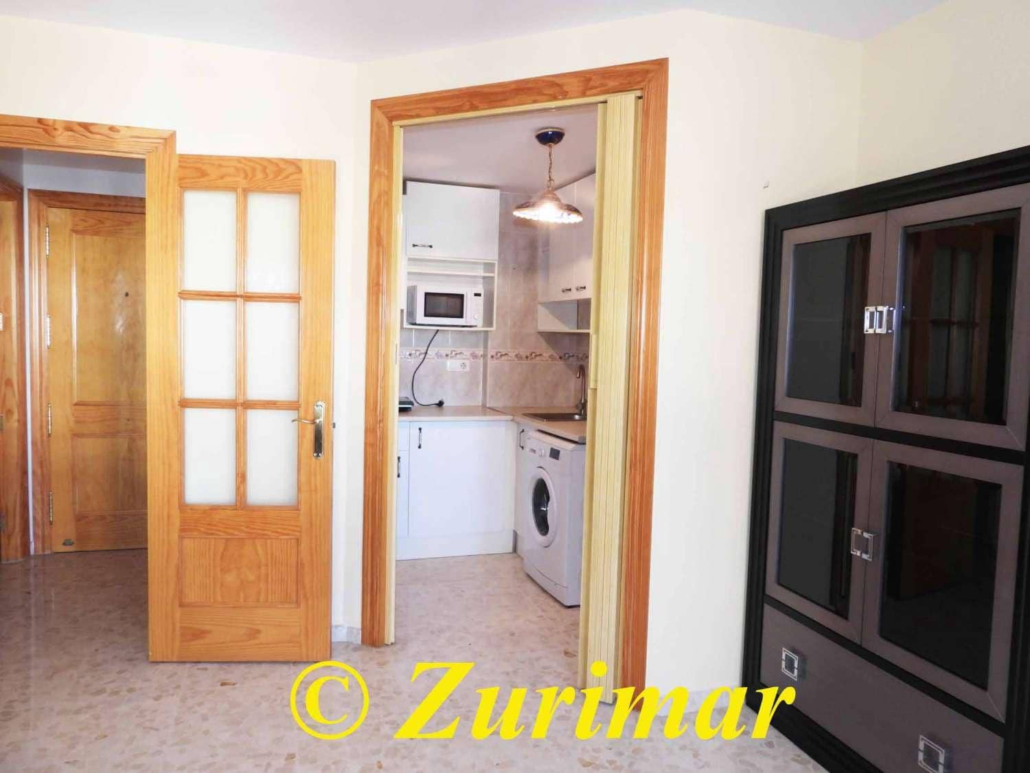 Monolocale in vendita in Roquetas de Mar con piscina - 139.700 € (Rif: 9949081)
