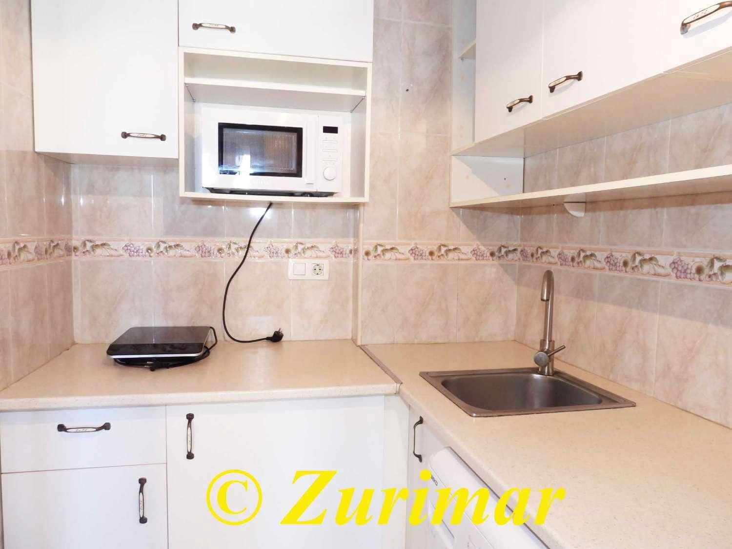 Monolocale in vendita in Roquetas de Mar con piscina - 139.700 € (Rif: 9949081)
