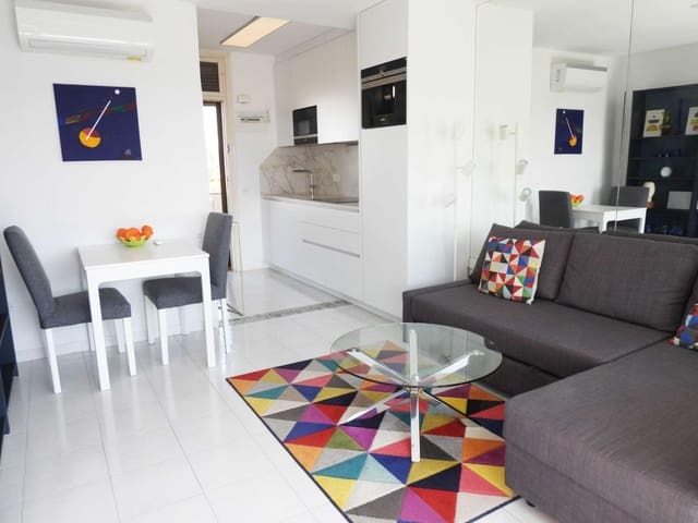 1 chambre Appartement à vendre à Roquetas de Mar avec piscine - 144 900 € (Ref: 9986304)