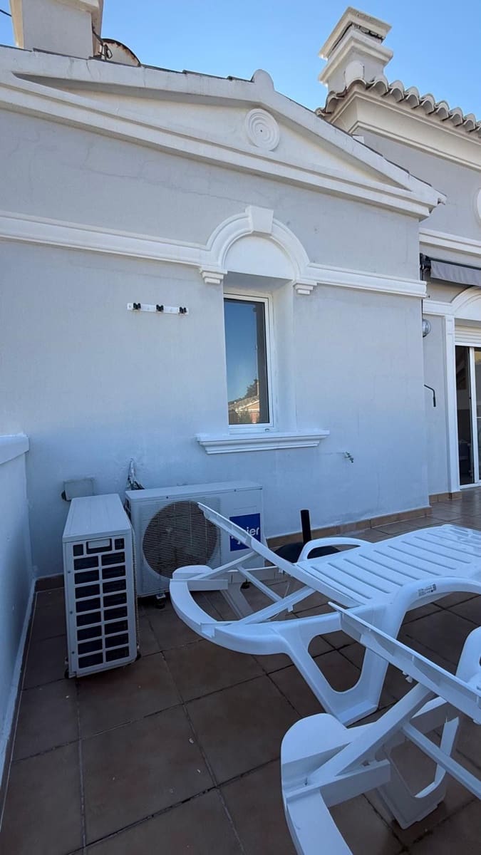 3 sovrum Semi-fristående Villa till salu i Calpe / Calp - 380 000 € (Ref: 9488139)