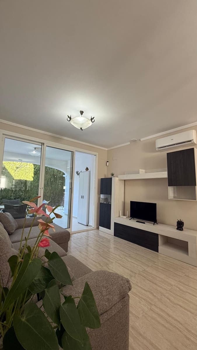 3 sovrum Semi-fristående Villa till salu i Calpe / Calp - 380 000 € (Ref: 9488139)