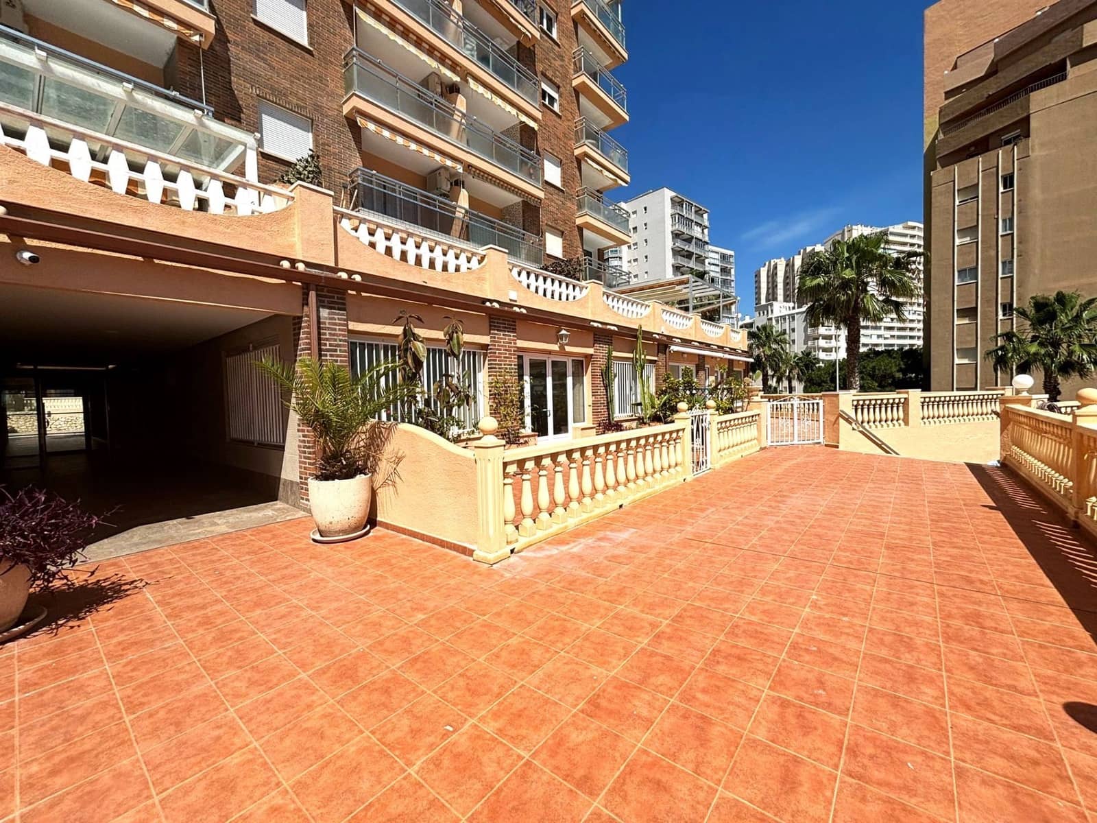 4 bedroom Apartment for sale in Calpe / Calp with pool garage - € 315,000 (Ref: 9488140)