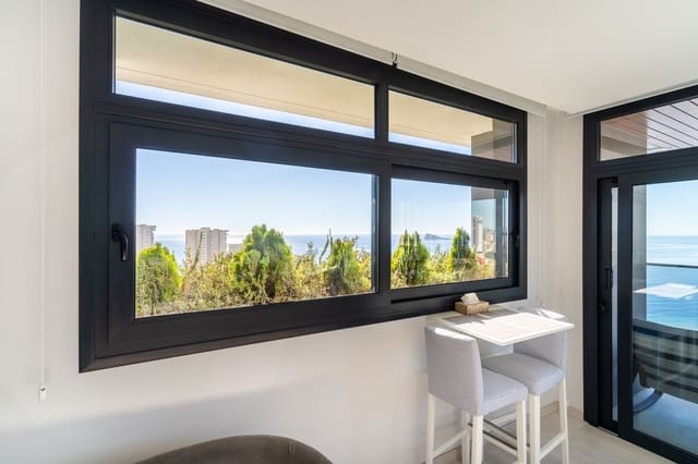 3 bedroom Apartment for sale in Benidorm - € 699,000 (Ref: 9488143)