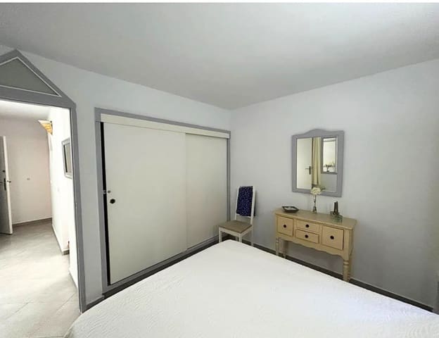 2 bedroom Flat for sale in Calpe / Calp - € 375,000 (Ref: 9488148)