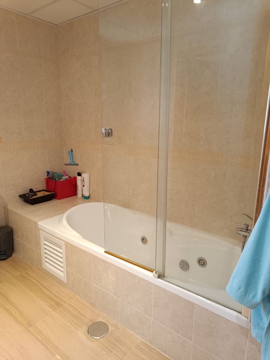 3 bedroom Penthouse for sale in Benidorm with garage - € 995,000 (Ref: 9488152)