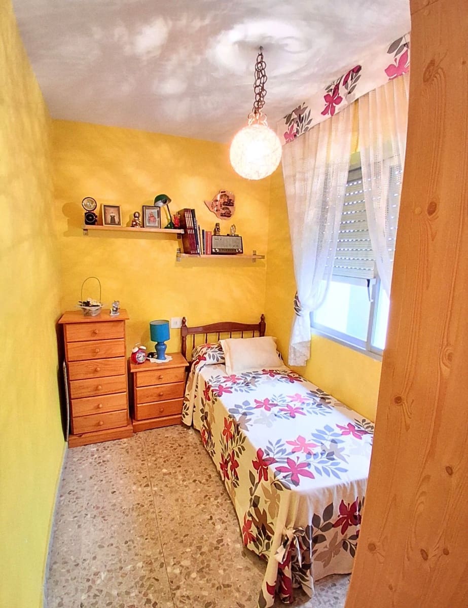 3 bedroom Apartment for sale in Calpe / Calp - € 245,000 (Ref: 9488157)