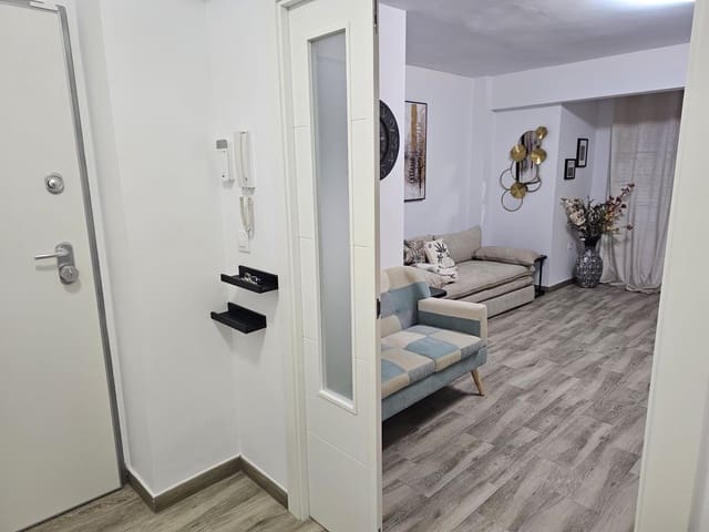 3 bedroom Apartment for sale in Calpe / Calp - € 265,000 (Ref: 9488159)