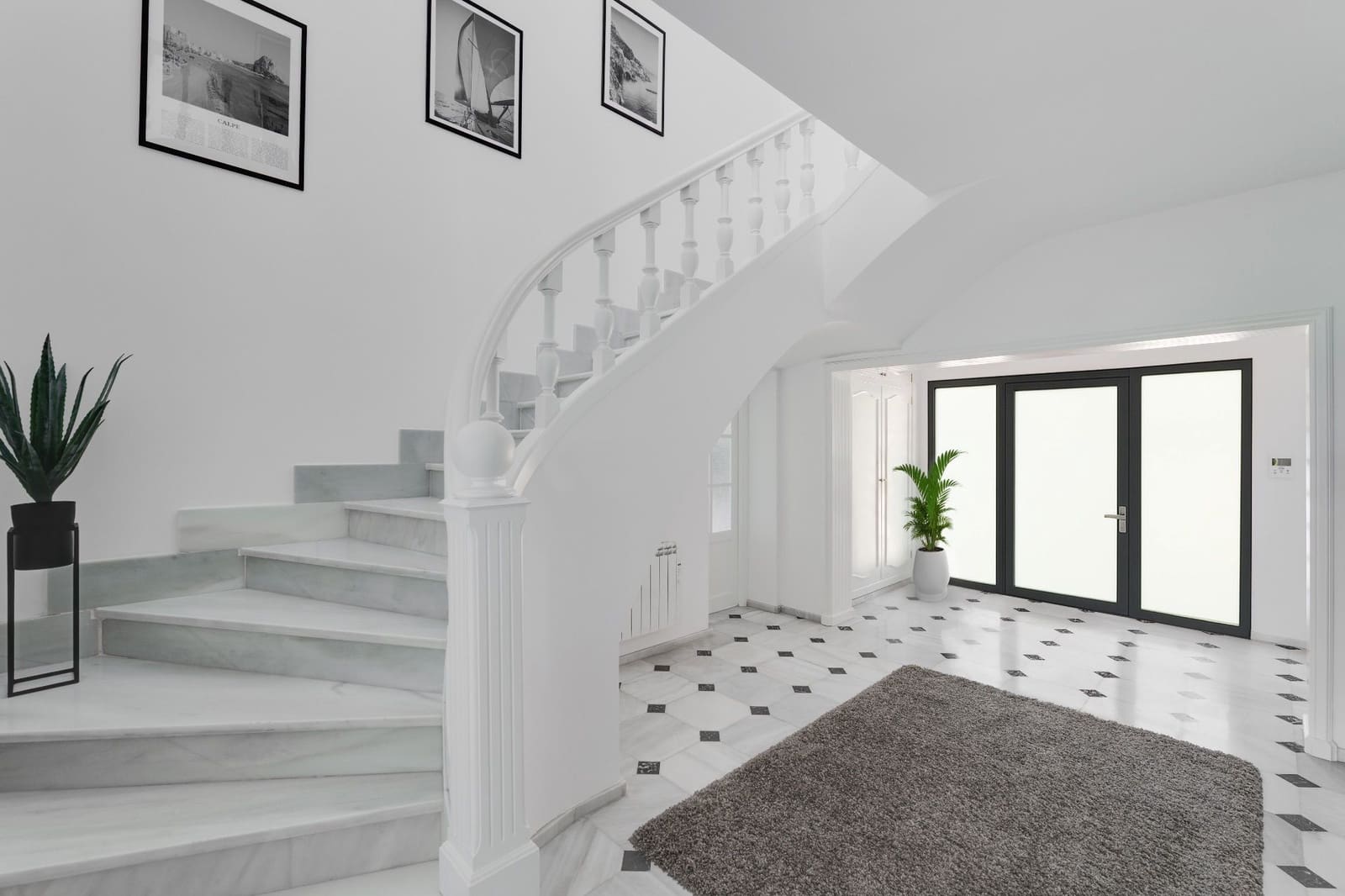 6 bedroom Villa for sale in Calpe / Calp with garage - € 1,650,000 (Ref: 9488160)