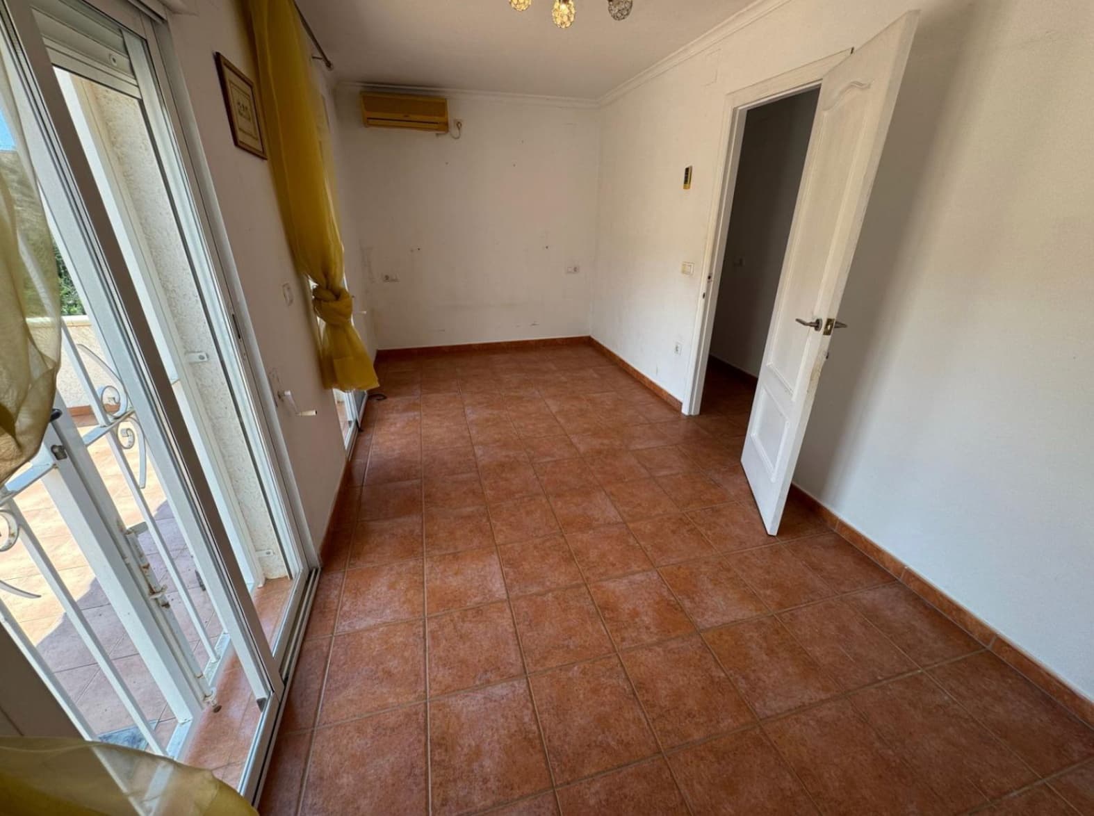 4 bedroom Villa for sale in Calpe / Calp - € 410,000 (Ref: 9494247)