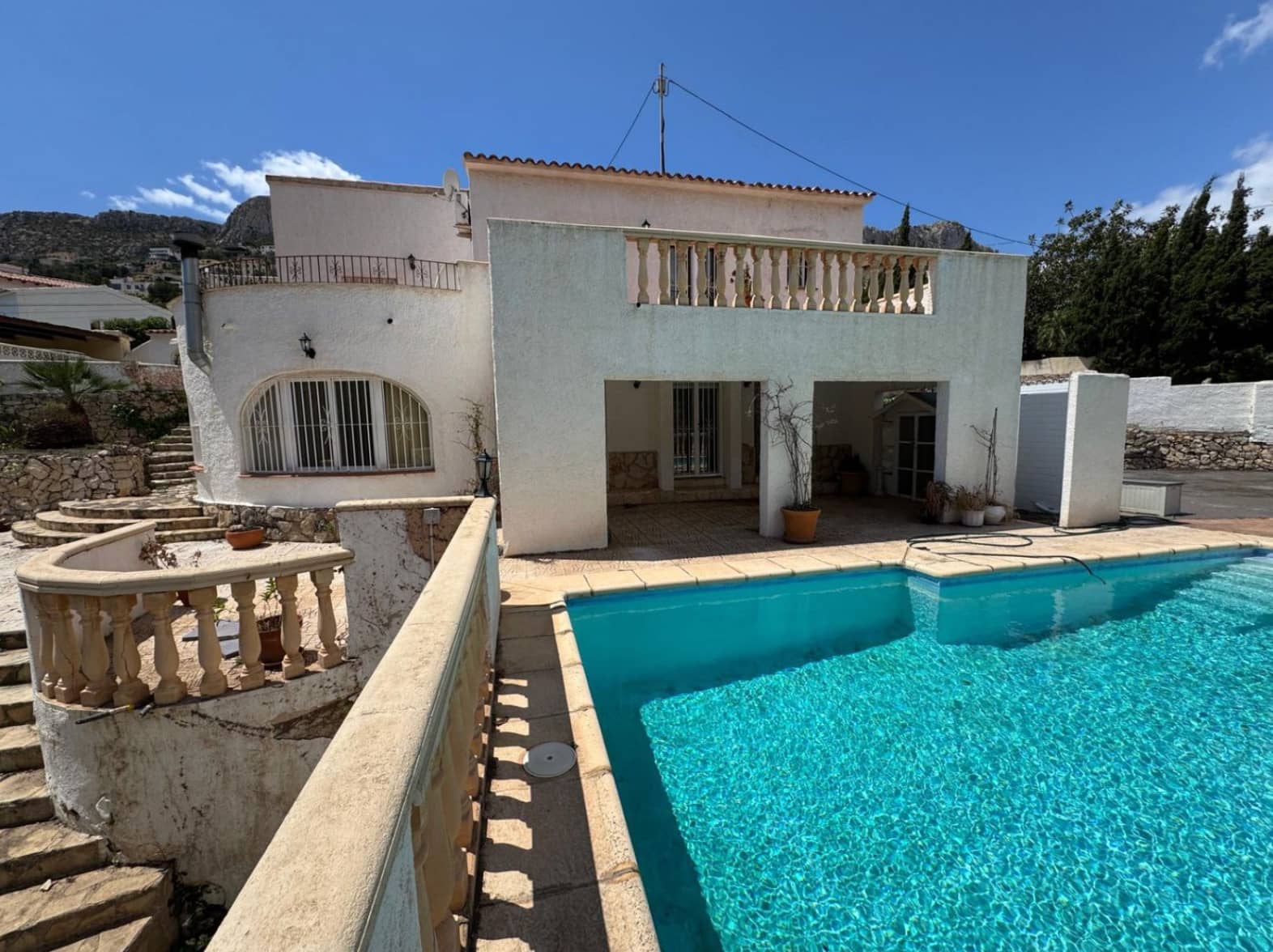 4 bedroom Villa for sale in Calpe / Calp - € 410,000 (Ref: 9494247)