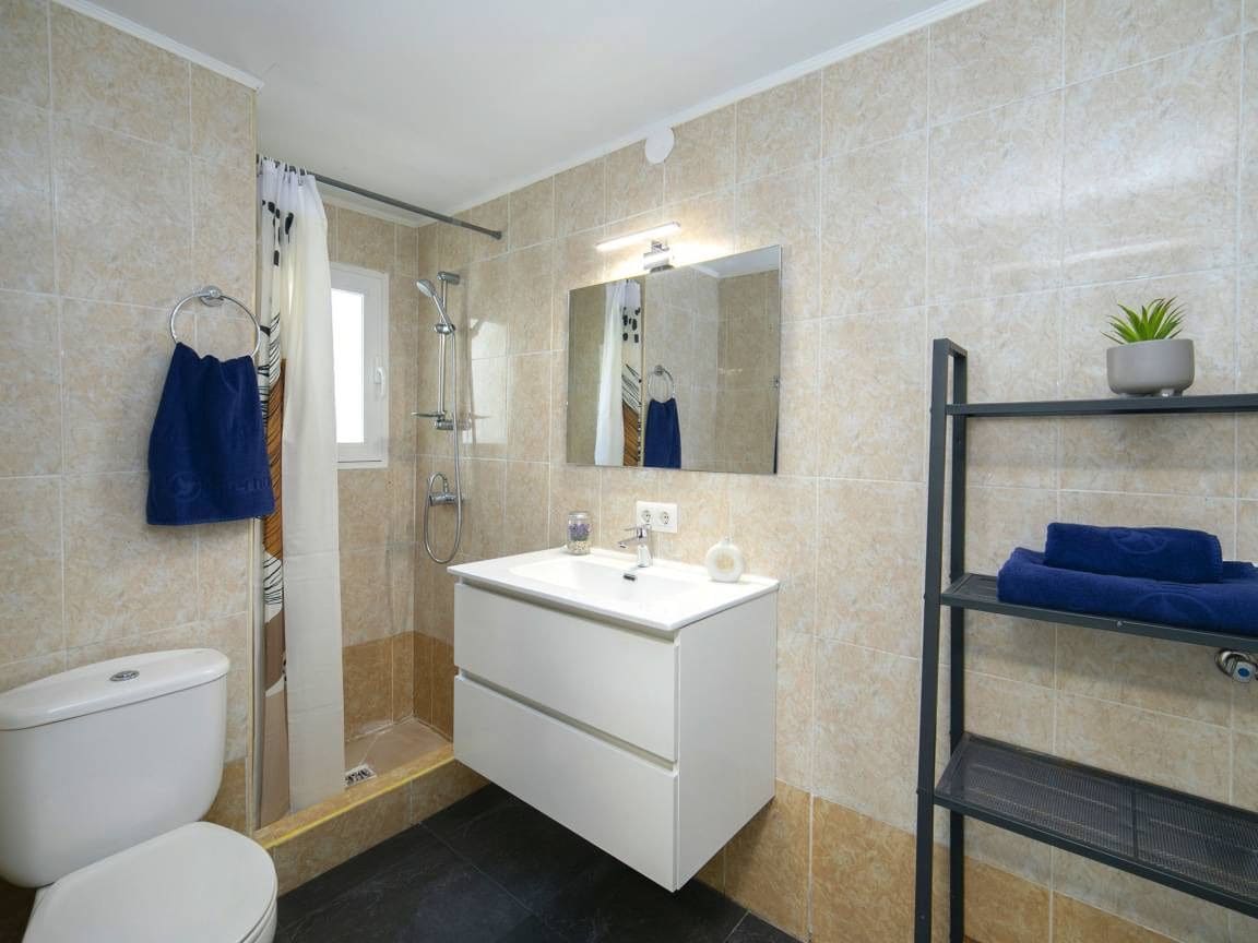 4 bedroom Villa for sale in Calpe / Calp - € 695,000 (Ref: 9520565)