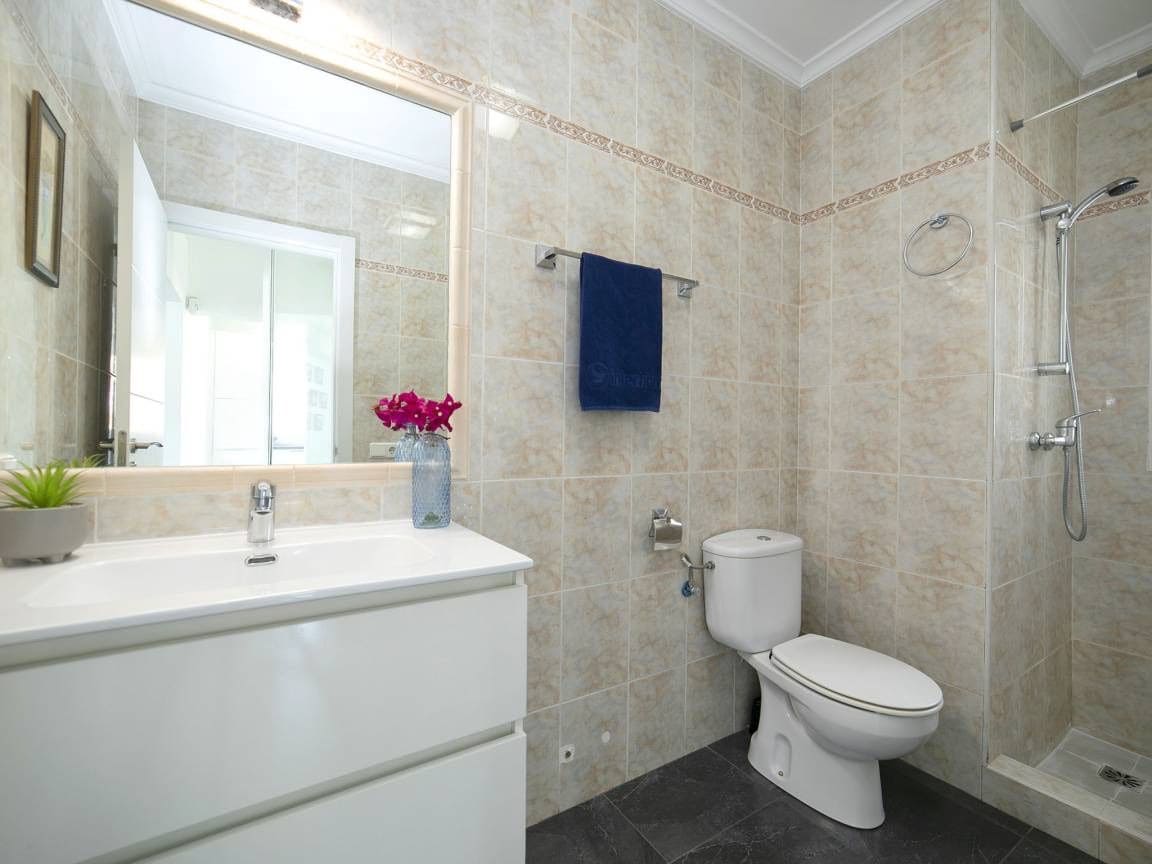 4 bedroom Villa for sale in Calpe / Calp - € 695,000 (Ref: 9520565)