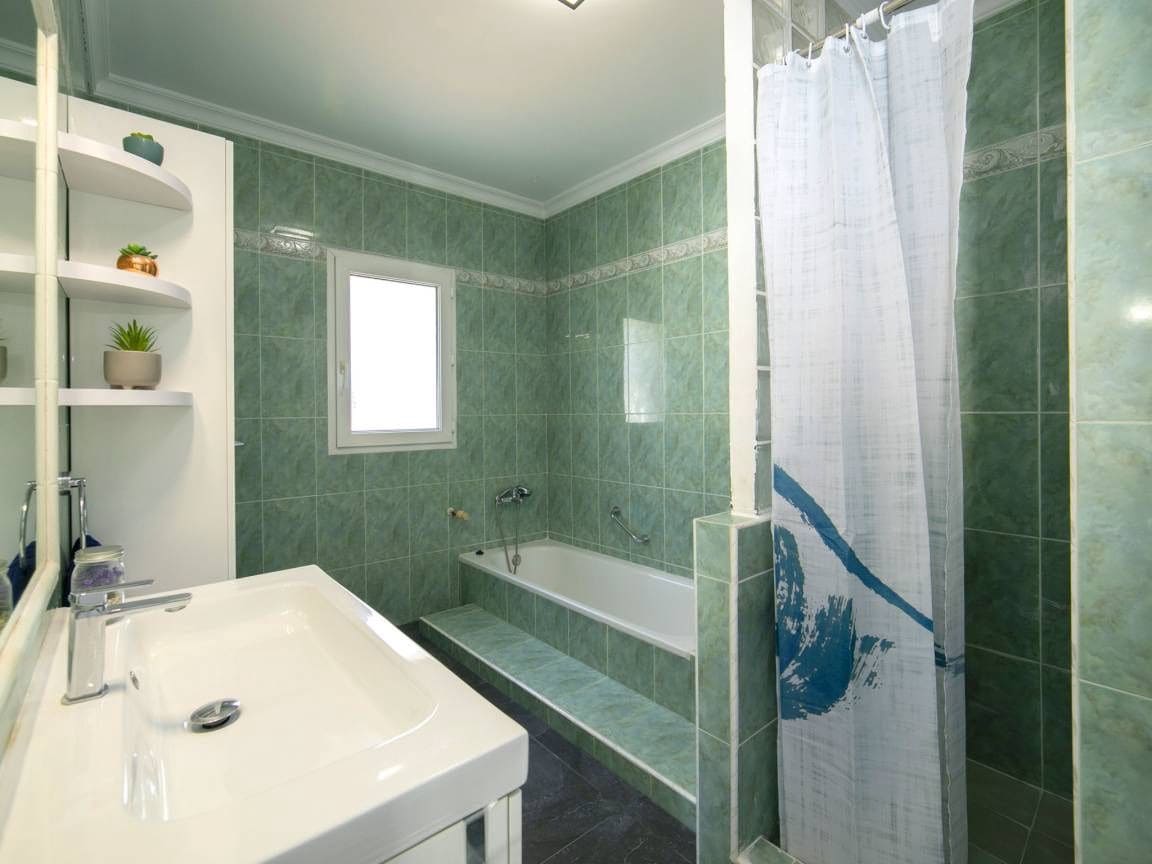 4 bedroom Villa for sale in Calpe / Calp - € 695,000 (Ref: 9520565)