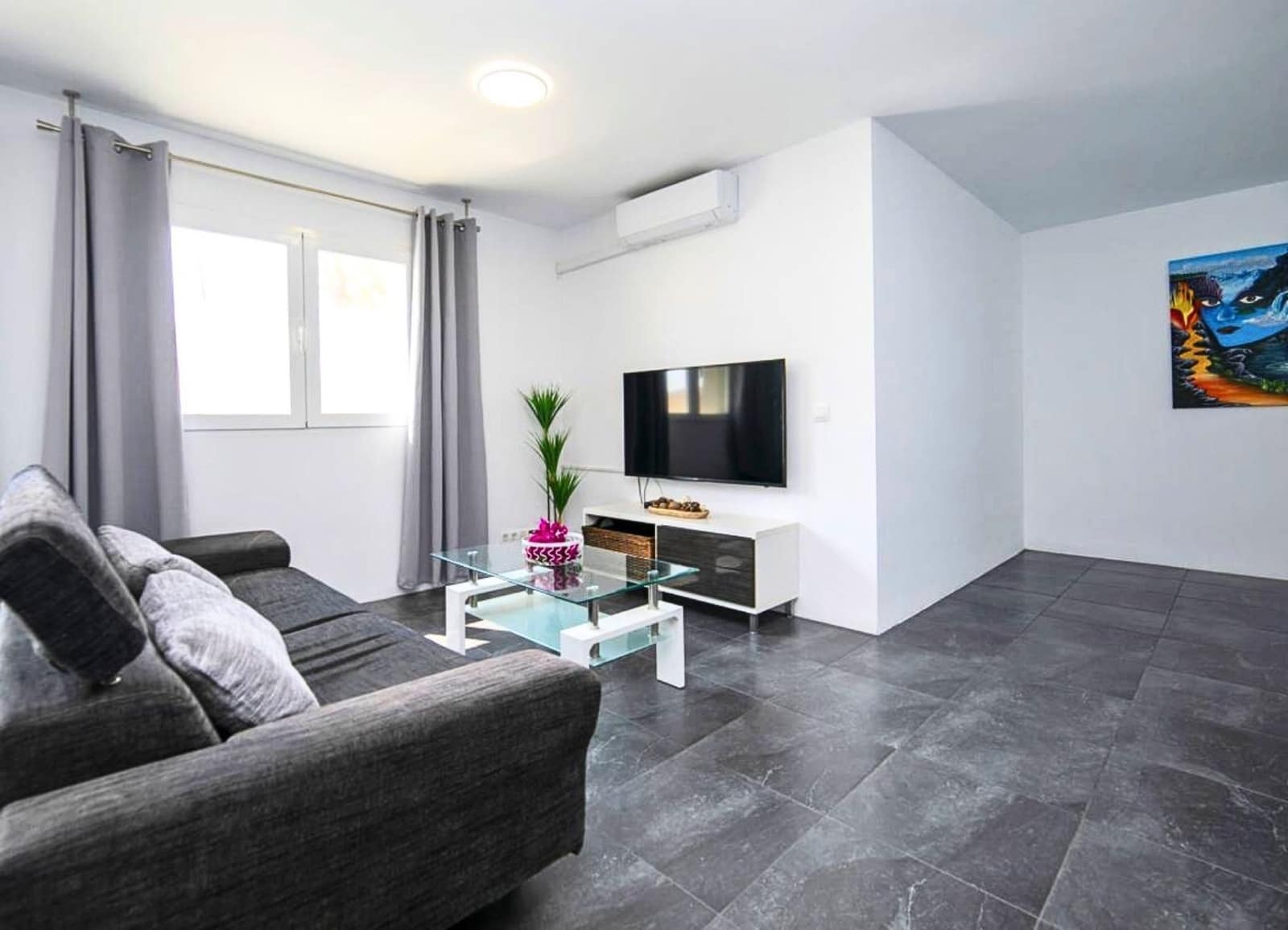 4 bedroom Villa for sale in Calpe / Calp - € 695,000 (Ref: 9520565)