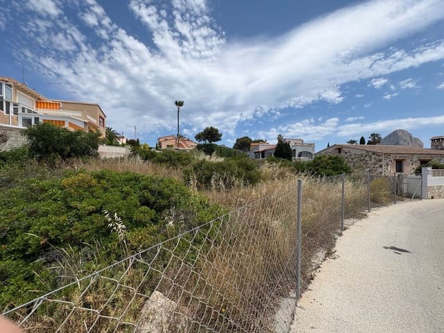 Undeveloped Land for sale in Calpe / Calp - € 230,000 (Ref: 9594579)