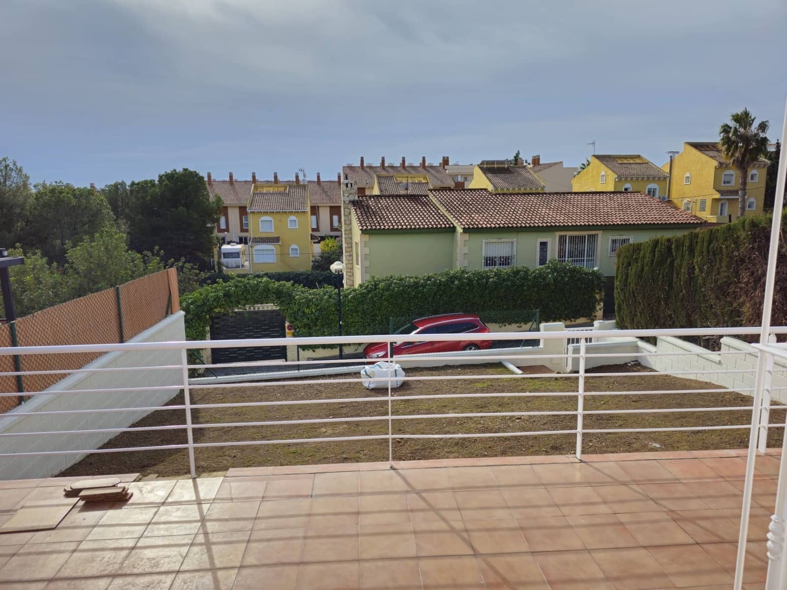 Chalet de 3 habitaciones en La Nucia en venta - 375.000 € (Ref: 9665782)