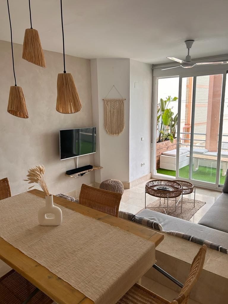 2 bedroom Apartment for sale in Calpe / Calp - € 290,000 (Ref: 9689969)